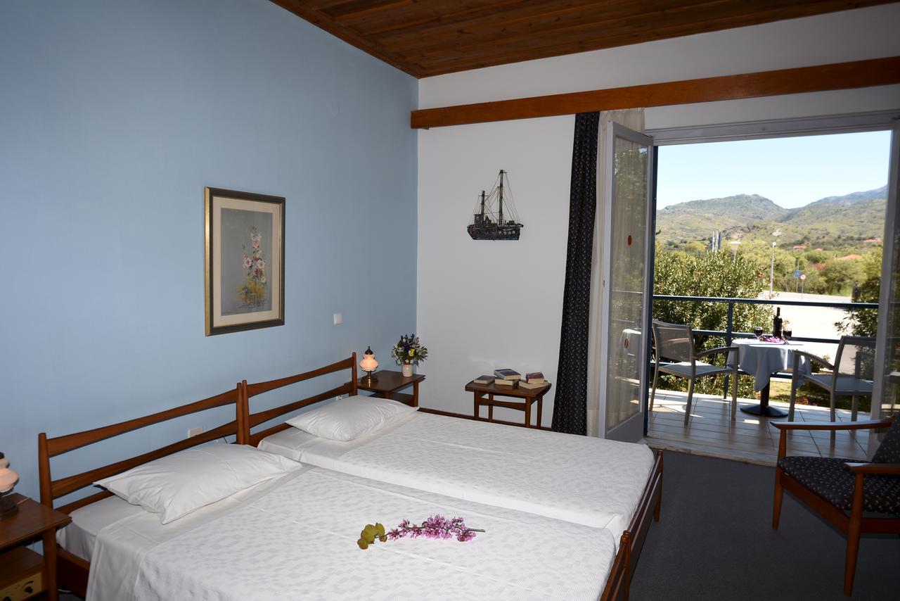 Delfinia Hotel&bungalows 3*